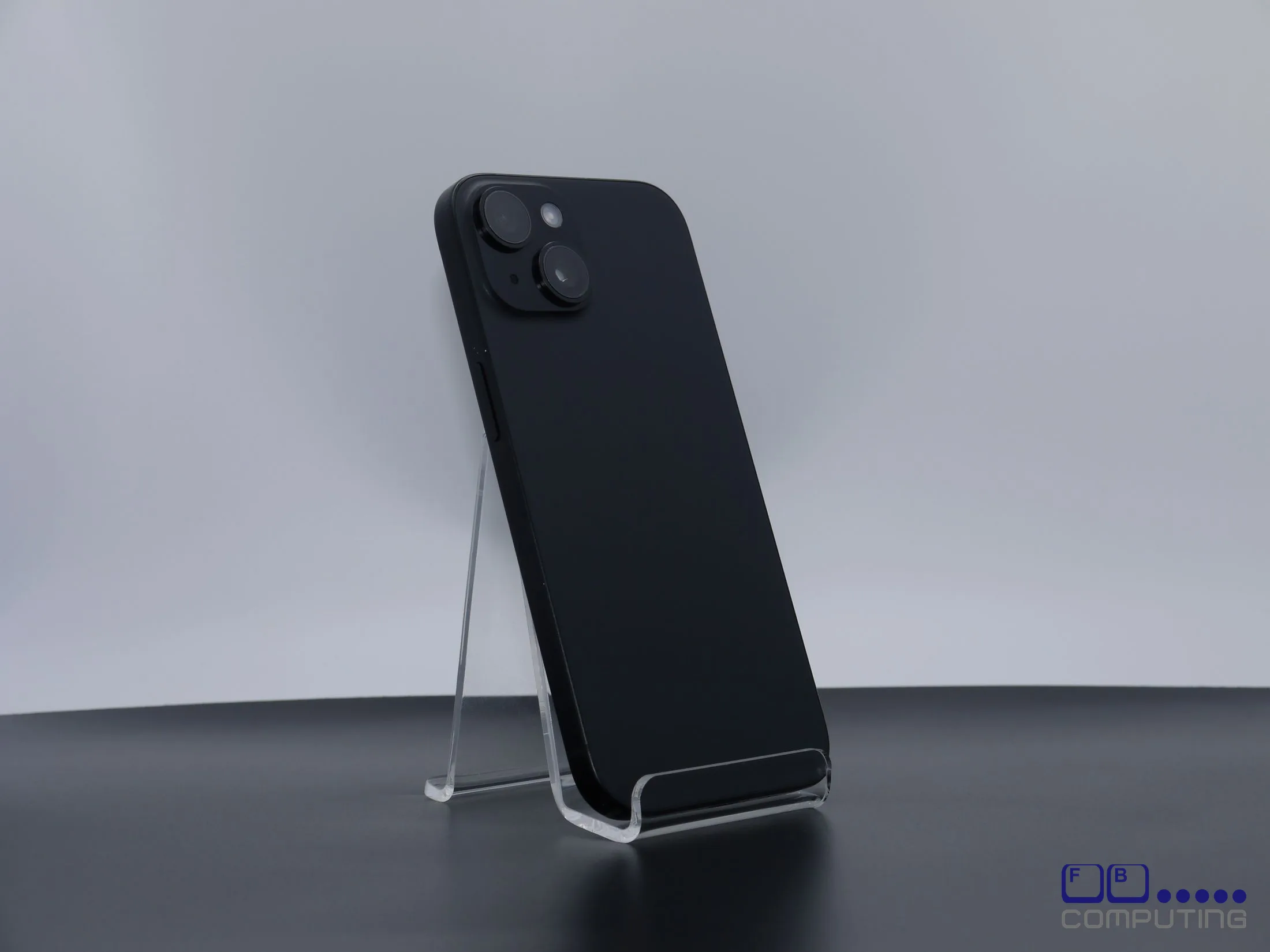 Apple · iPhone 15